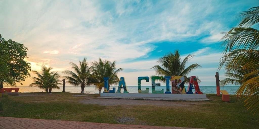 CM Airlines La Ceiba Office in Honduras